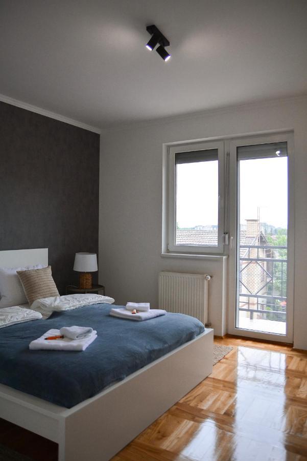 Crown Apartment 2 Subotica Buitenkant foto